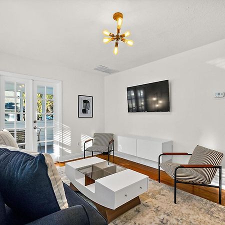 Private Uptown Flat - Walk To Nights Of Lights! Apartment St. Augustine Bagian luar foto