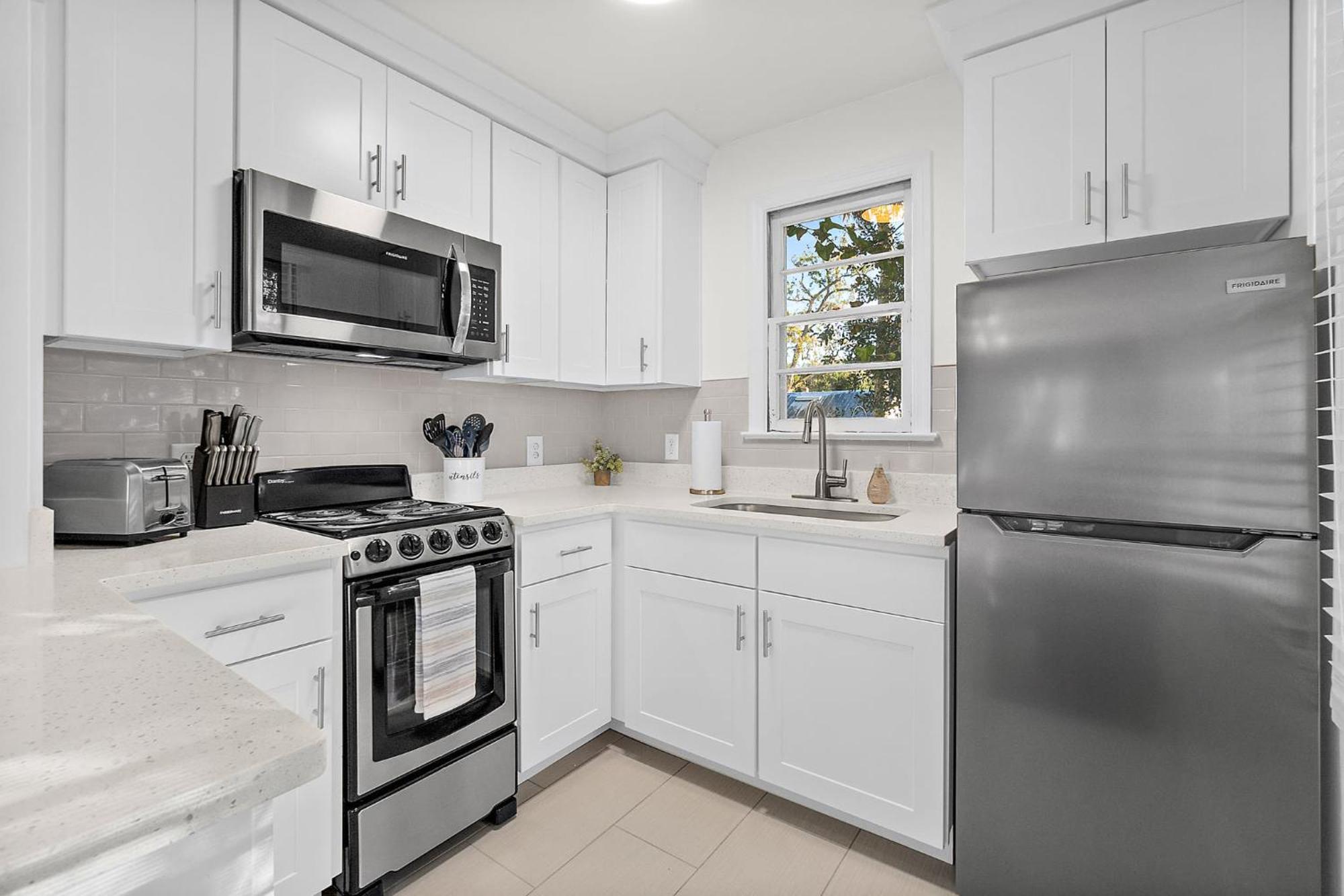 Private Uptown Flat - Walk To Nights Of Lights! Apartment St. Augustine Bagian luar foto