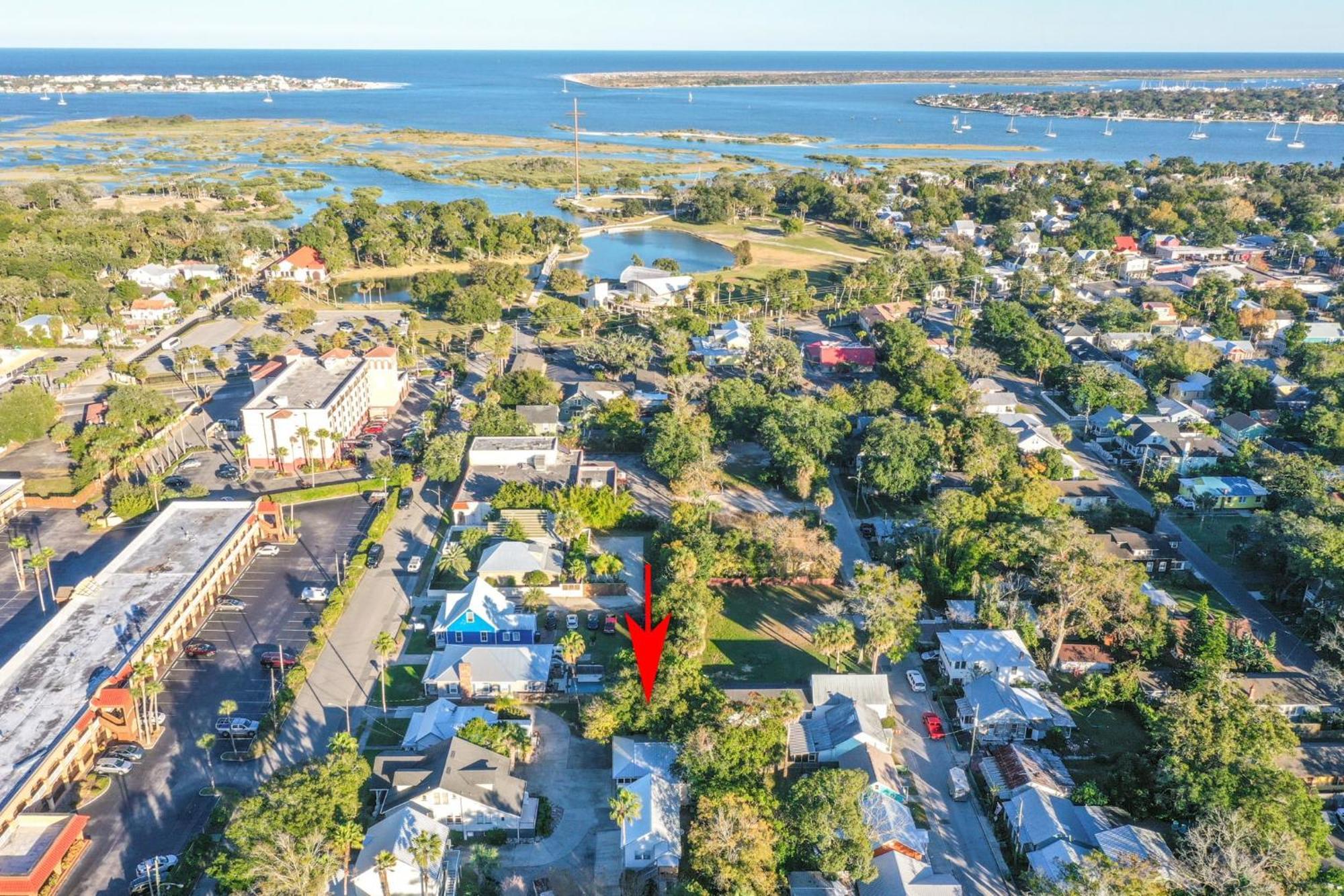 Private Uptown Flat - Walk To Nights Of Lights! Apartment St. Augustine Bagian luar foto